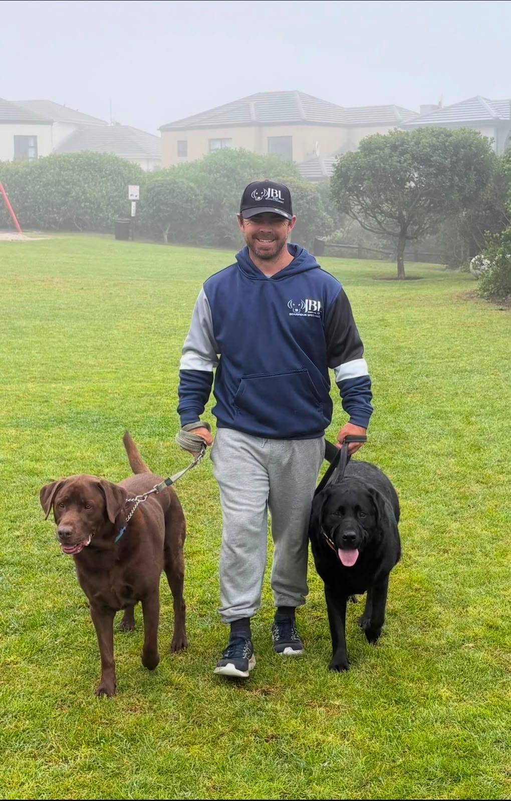 Dog behaviour specialist
